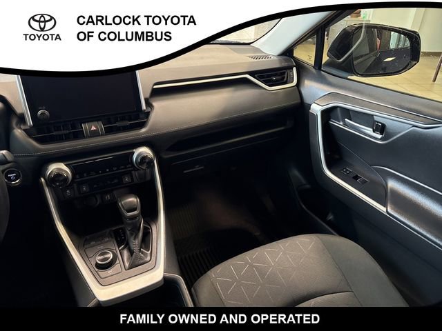 Used 2024 Toyota RAV4 XLE w/ Convenience Package image 19