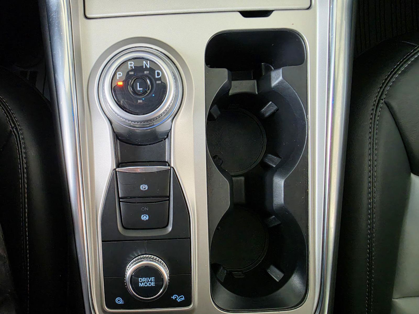Used 2023 Ford Explorer XLT w/ Equipment Group 202A AWD/4WD image 25