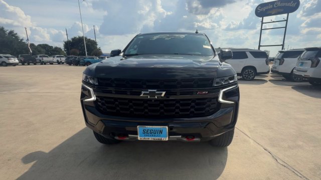 Used 2023 Chevrolet Tahoe Z71 w/ Luxury Package AWD/4WD image 3