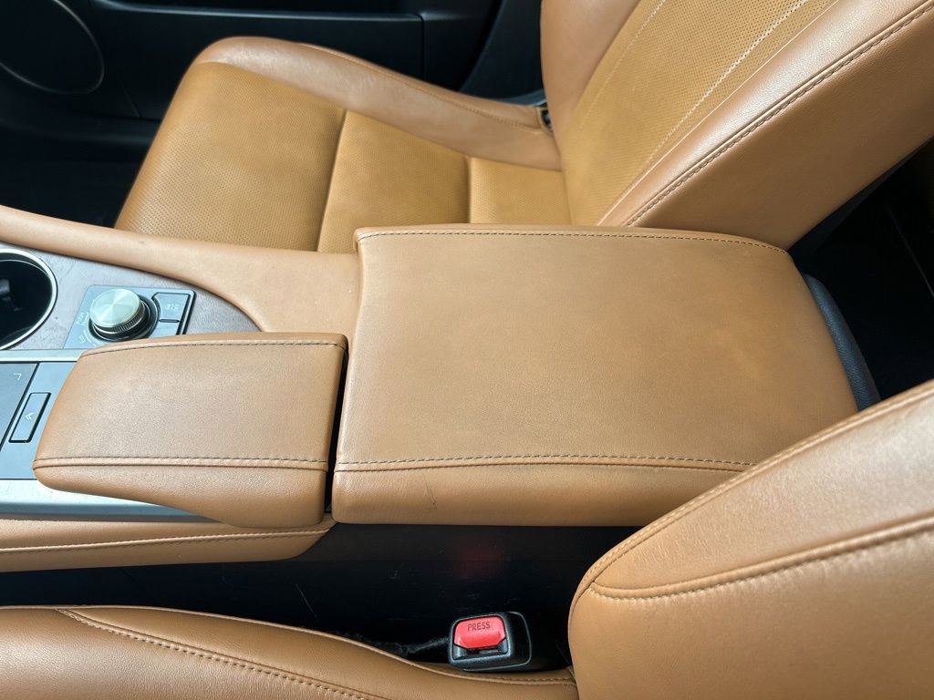 Used 2021 Lexus RX 350L FWD w/ Premium Package image 41