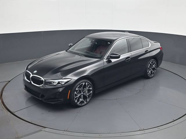 Used 2025 BMW 330i xDrive Sedan w/ Premium Package AWD/4WD image 13