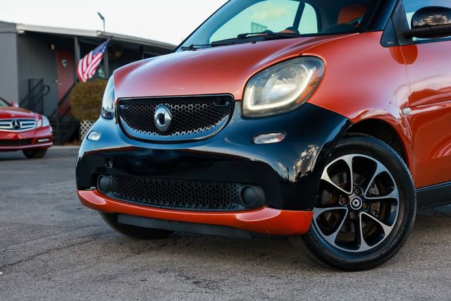 Used 2016 smart fortwo passion image 29