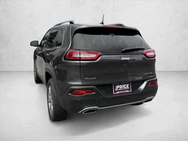 Used 2018 Jeep Cherokee Limited AWD/4WD image 5