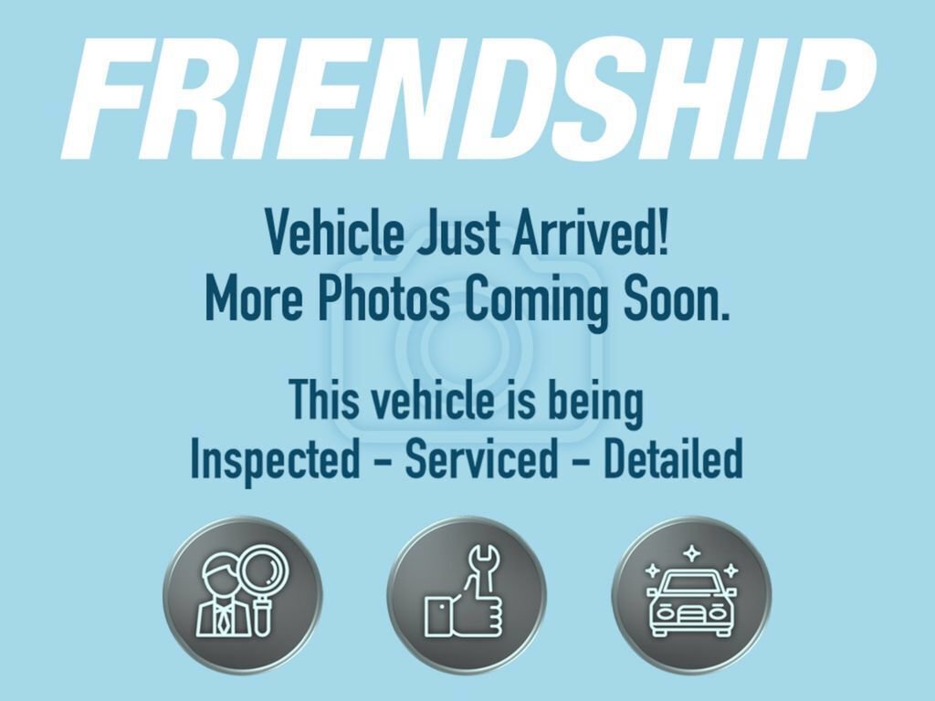 Used 2024 Ford Escape Active AWD/4WD image 2
