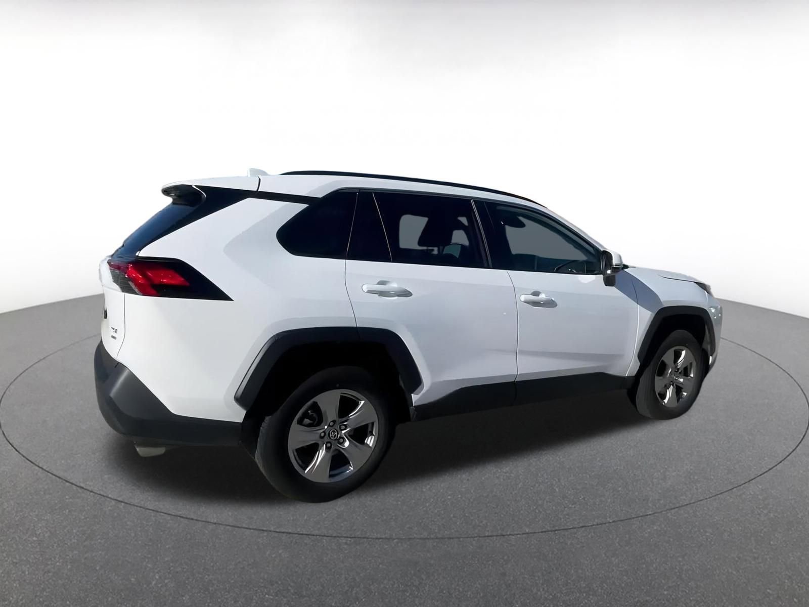 Used 2025 Toyota RAV4 XLE image 14