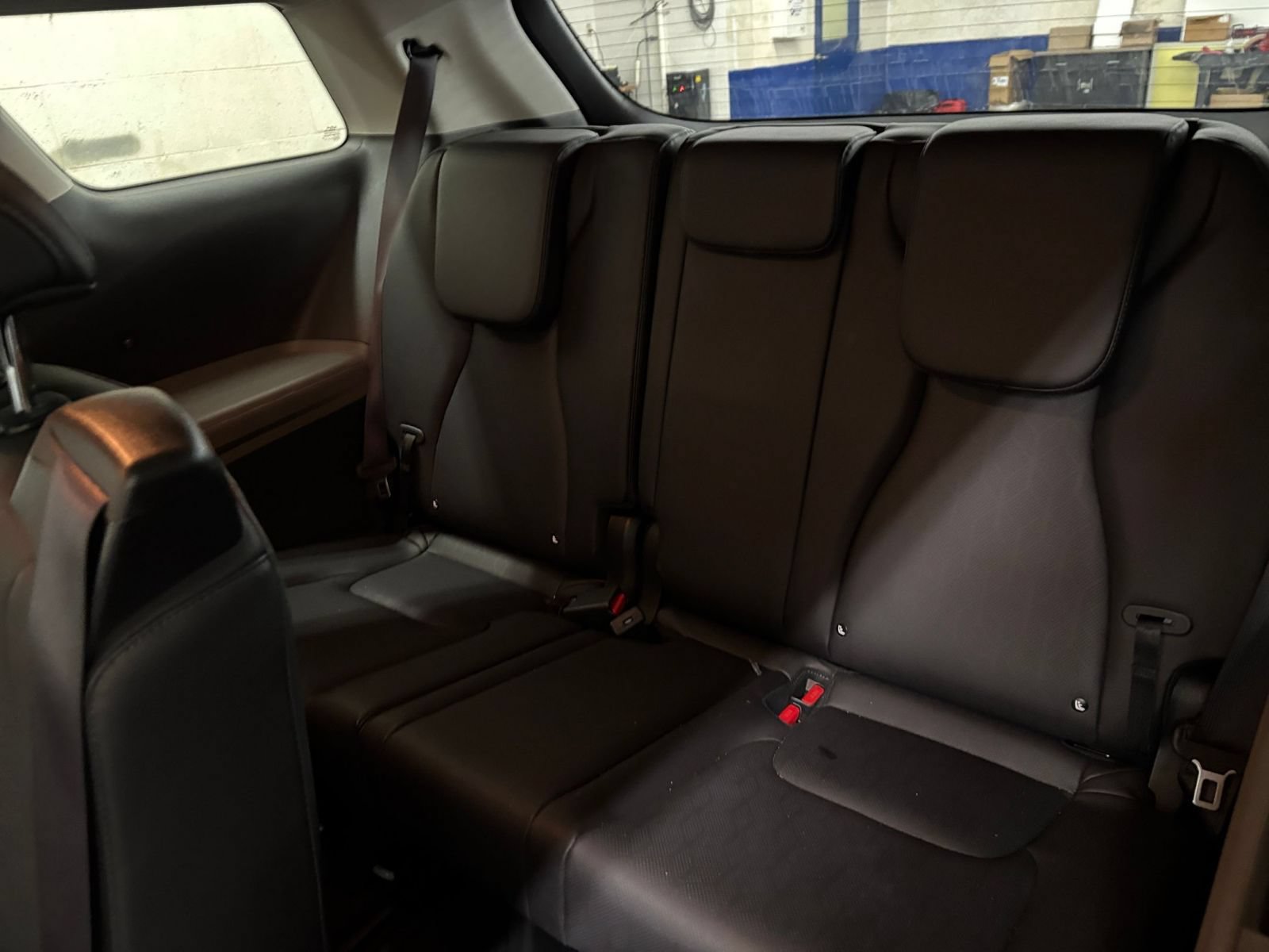 Used 2026 Kia Carnival FWD image 28