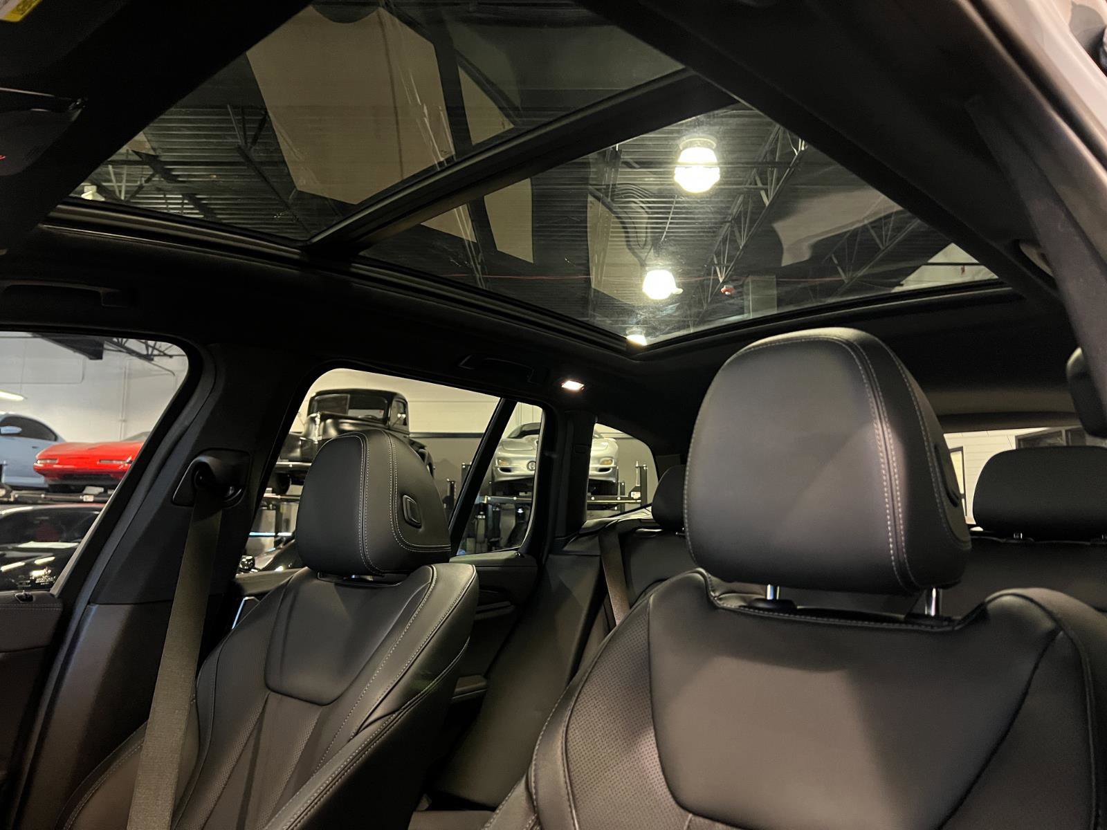 Used 2022 BMW X3 M40i w/ Premium Package image 25