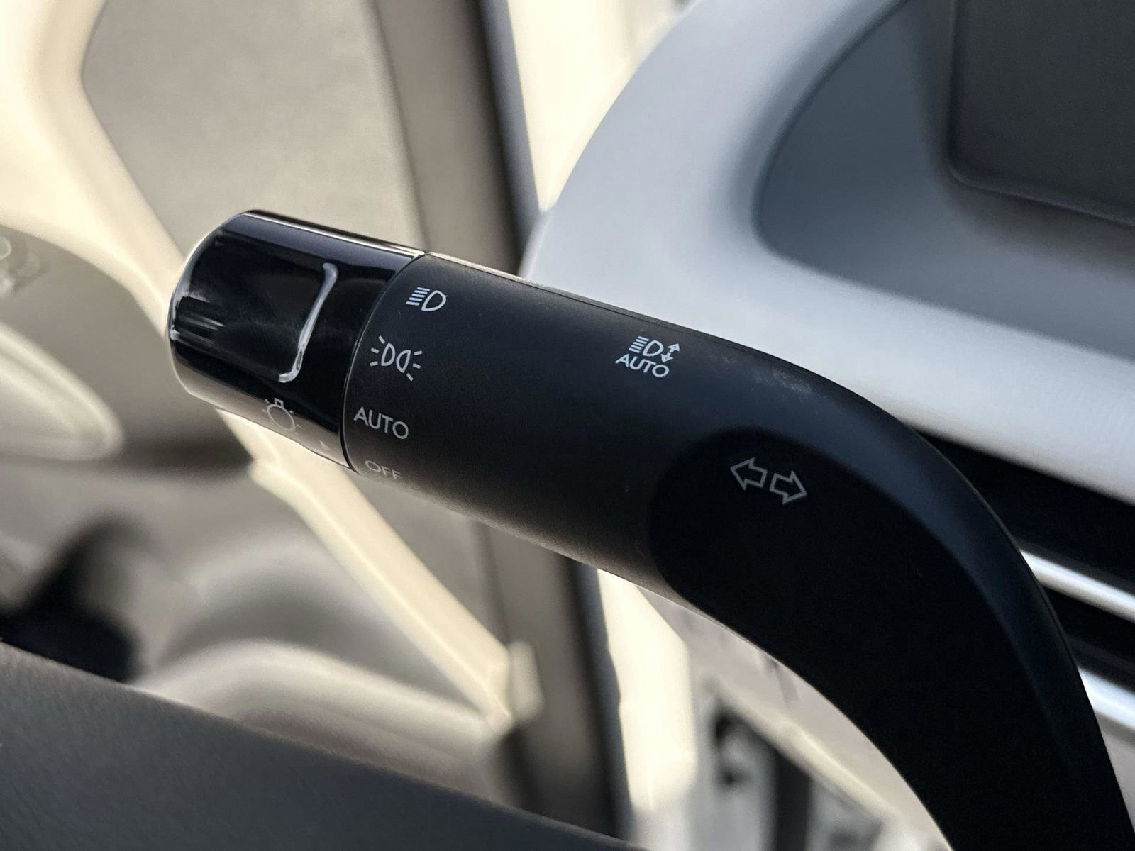 New 2026 Hyundai Tucson SE image 18