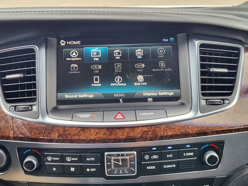 Used 2014 Hyundai Equus Ultimate image 11