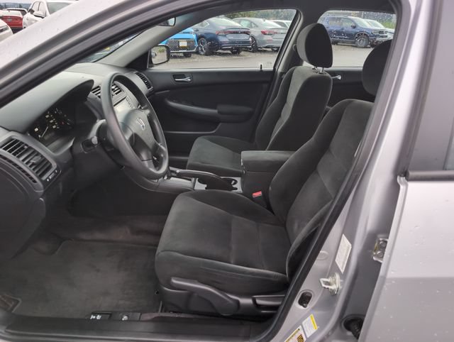 Used 2007 Honda Accord VP image 16
