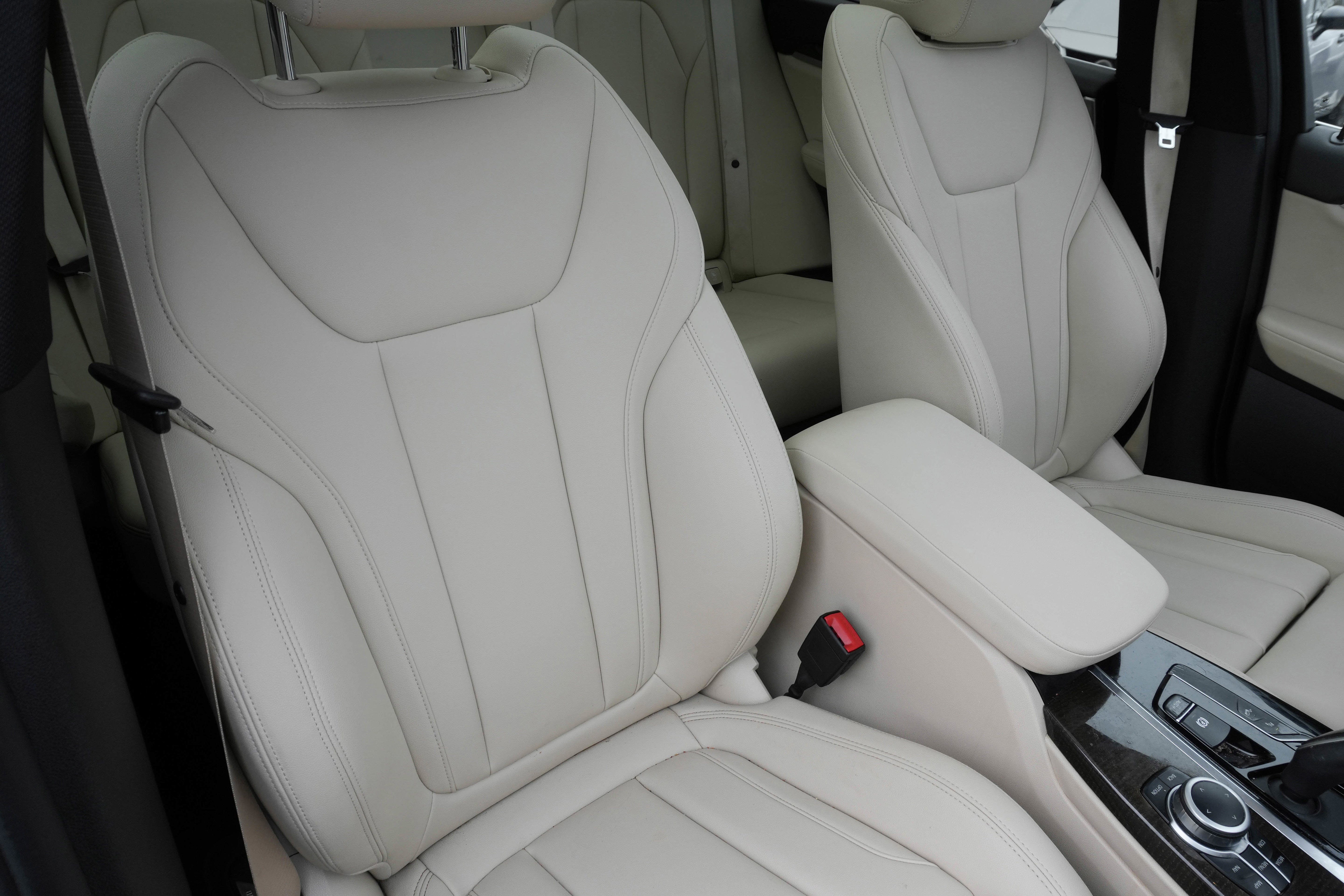 Used 2020 BMW X3 xDrive30i image 11