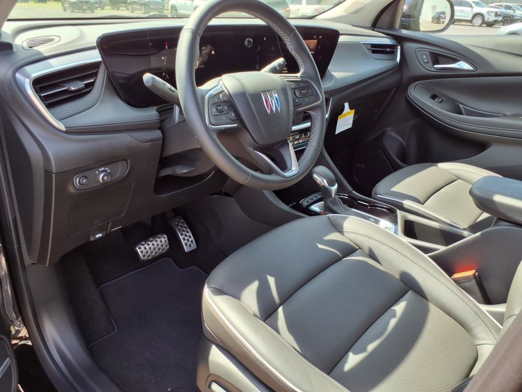 Certified 2024 Buick Encore GX Avenir w/ Avenir Technology Package image 33