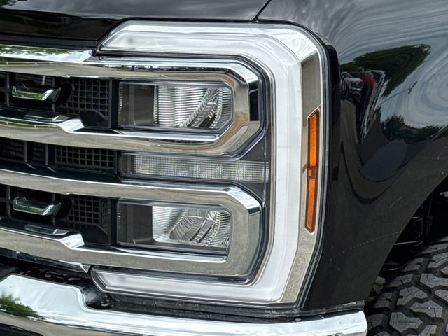 Used 2024 Ford F250 Lariat image 4