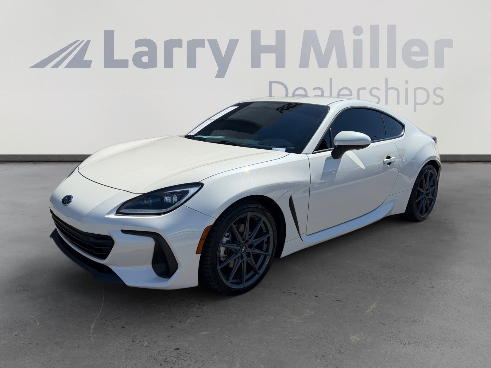 Used 2023 Subaru BRZ Limited RWD image 1