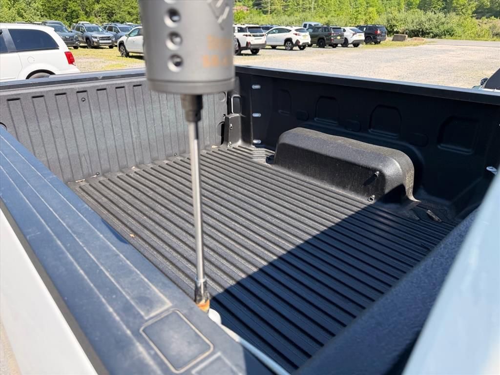 Used 2024 Chevrolet Silverado 1500 W/T w/ WT Value Package AWD/4WD image 17