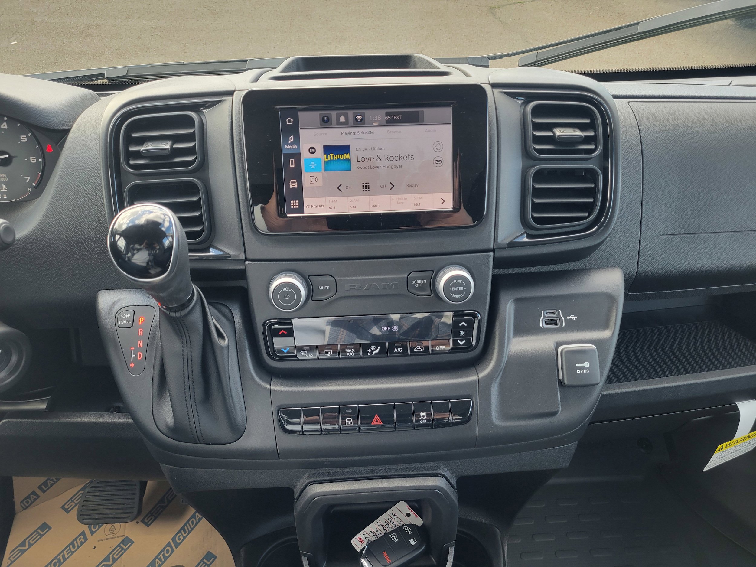 New 2026 RAM ProMaster 3500 w/ Convenience Group image 9