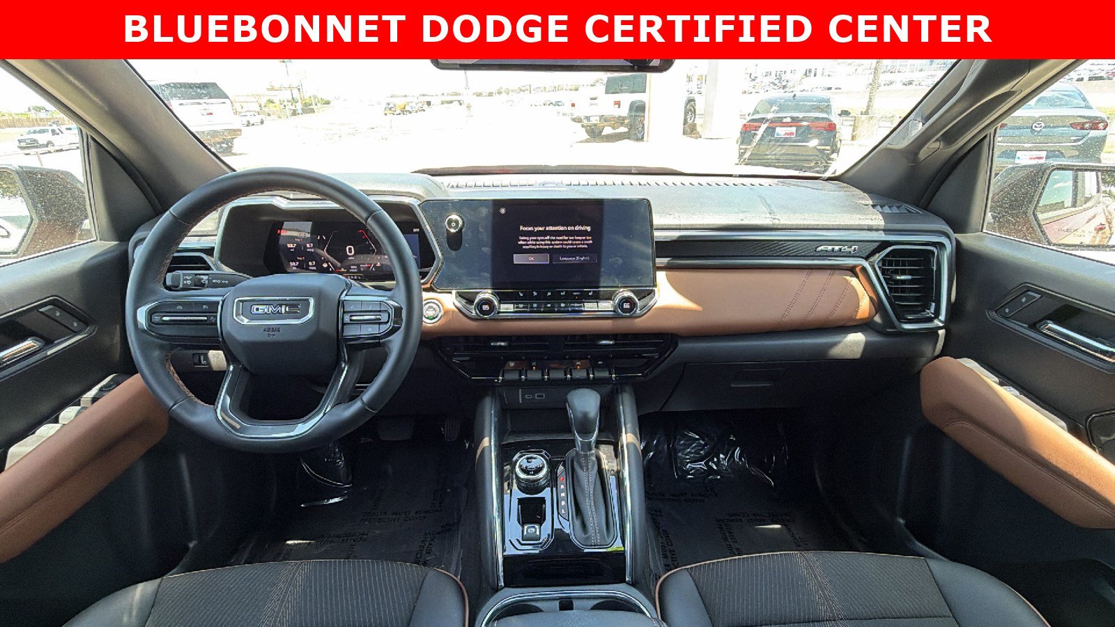 Used 2024 GMC Canyon AT4 w/ Technology Package AWD/4WD image 16