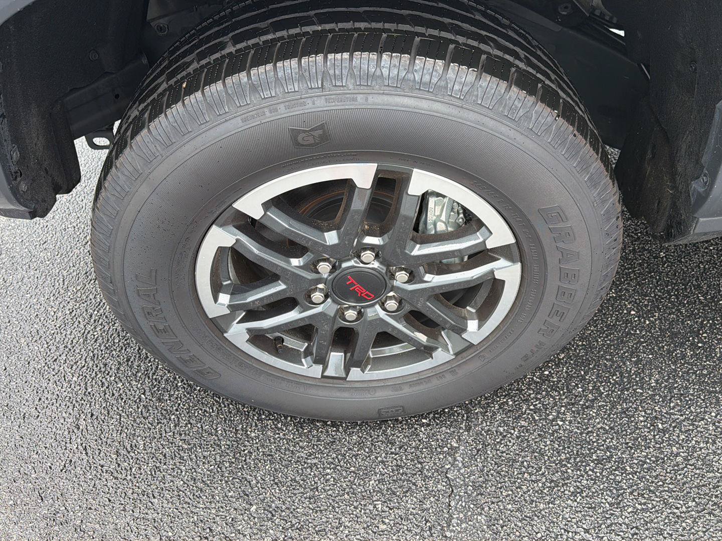Used 2025 Toyota Tacoma TRD Sport RWD image 35
