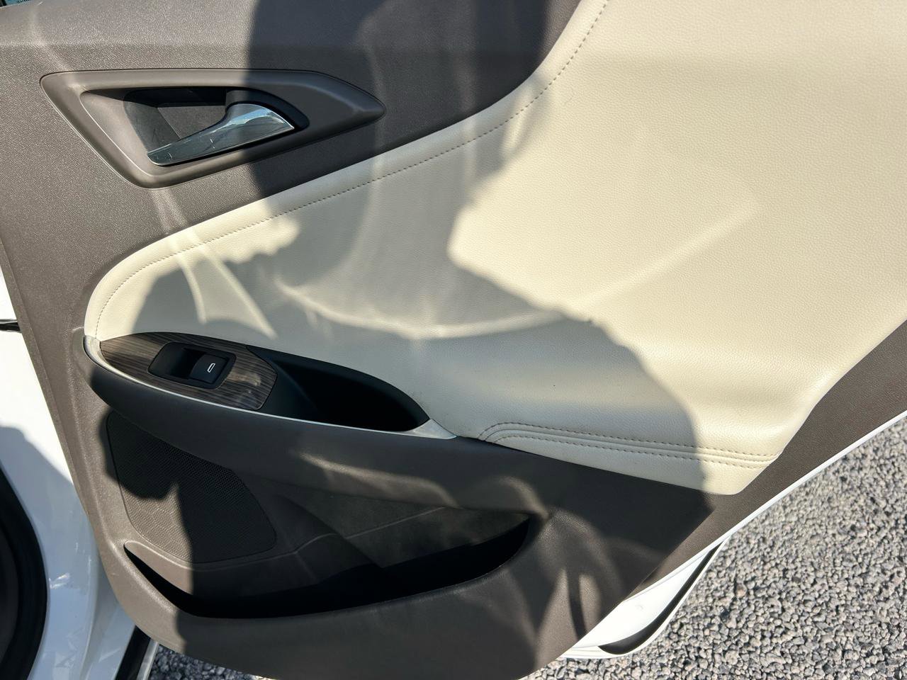 Used 2021 Chevrolet Malibu LT w/ Leather Package FWD image 13