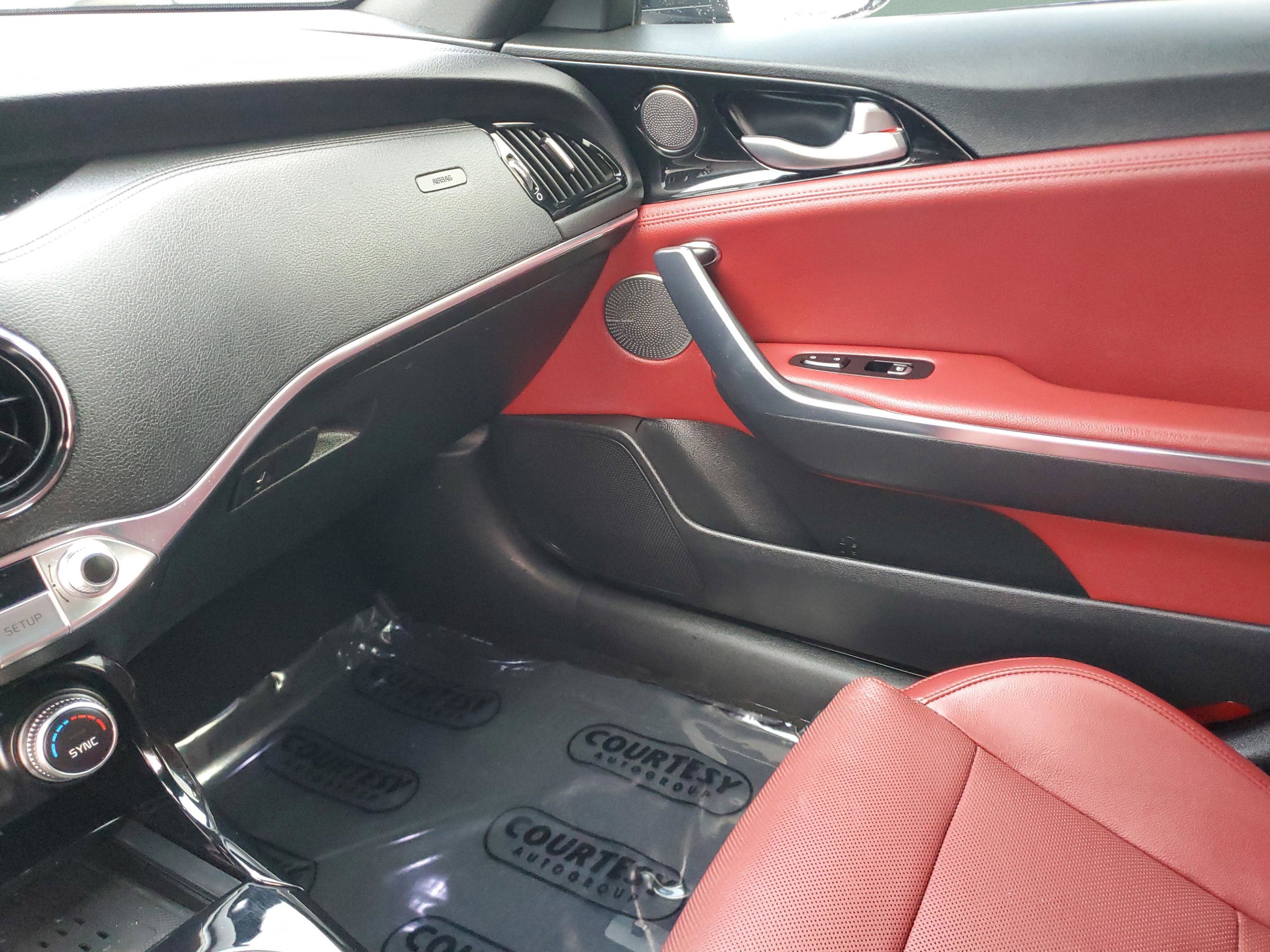 Certified 2023 Kia Stinger GT-Line w/ Sun & Sound Package image 26