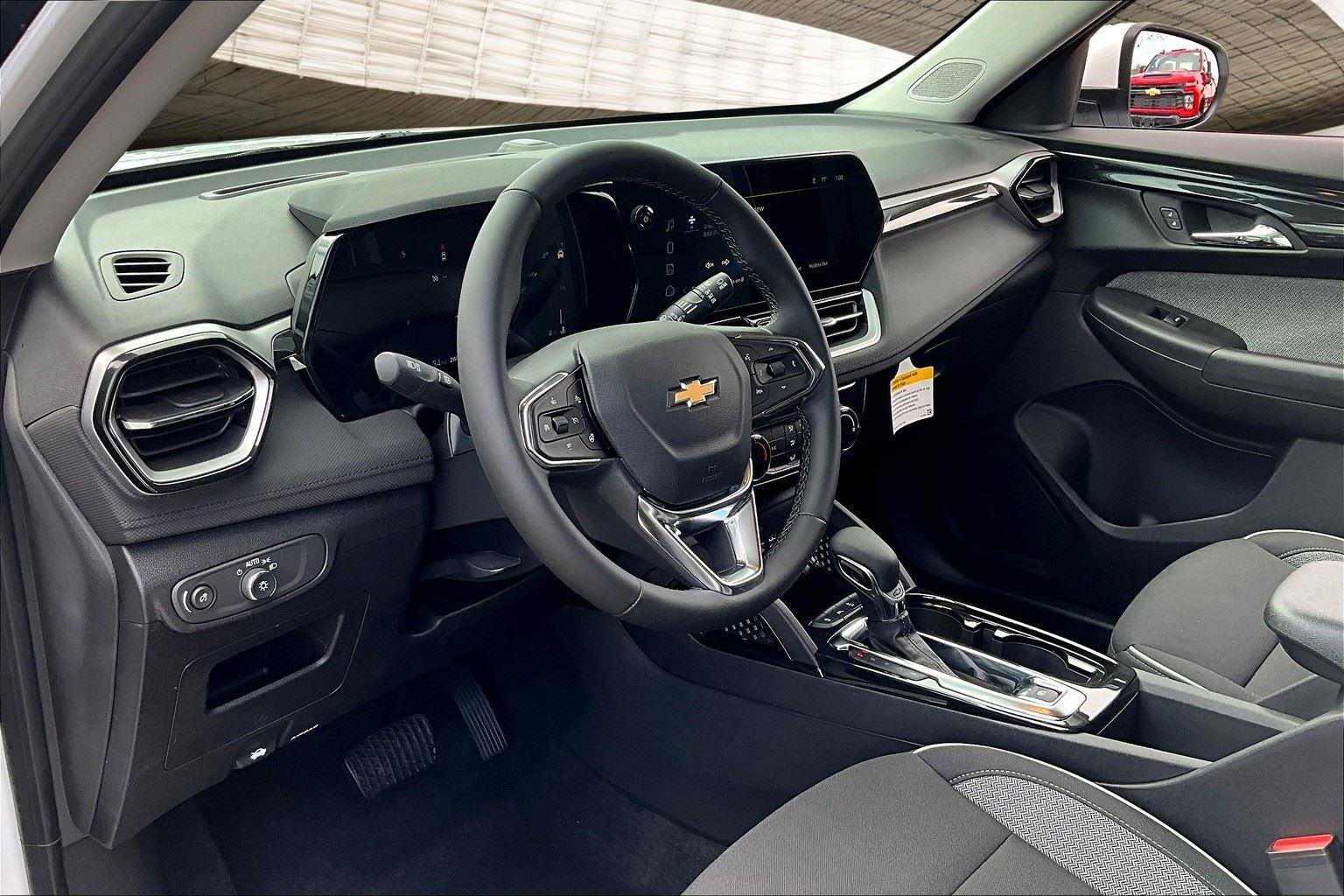 New 2026 Chevrolet TrailBlazer LT w/ LT Cold Weather Package image 7