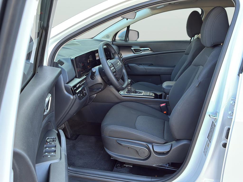Certified 2026 Kia Sportage LX image 13