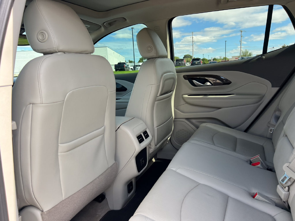 Used 2019 GMC Terrain Denali w/ Driver Alert Package II AWD/4WD image 36