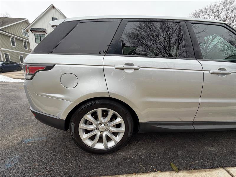 Used 2016 Land Rover Range Rover Sport HSE AWD/4WD image 6