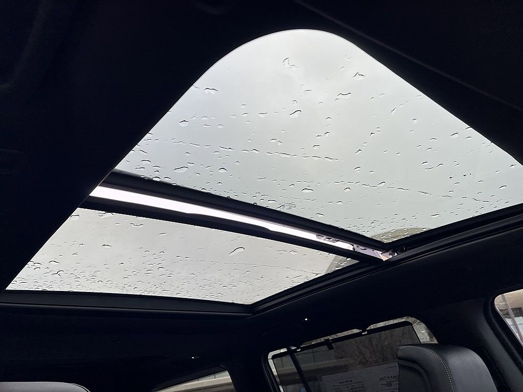 Used 2022 Jeep Wagoneer Series III image 31