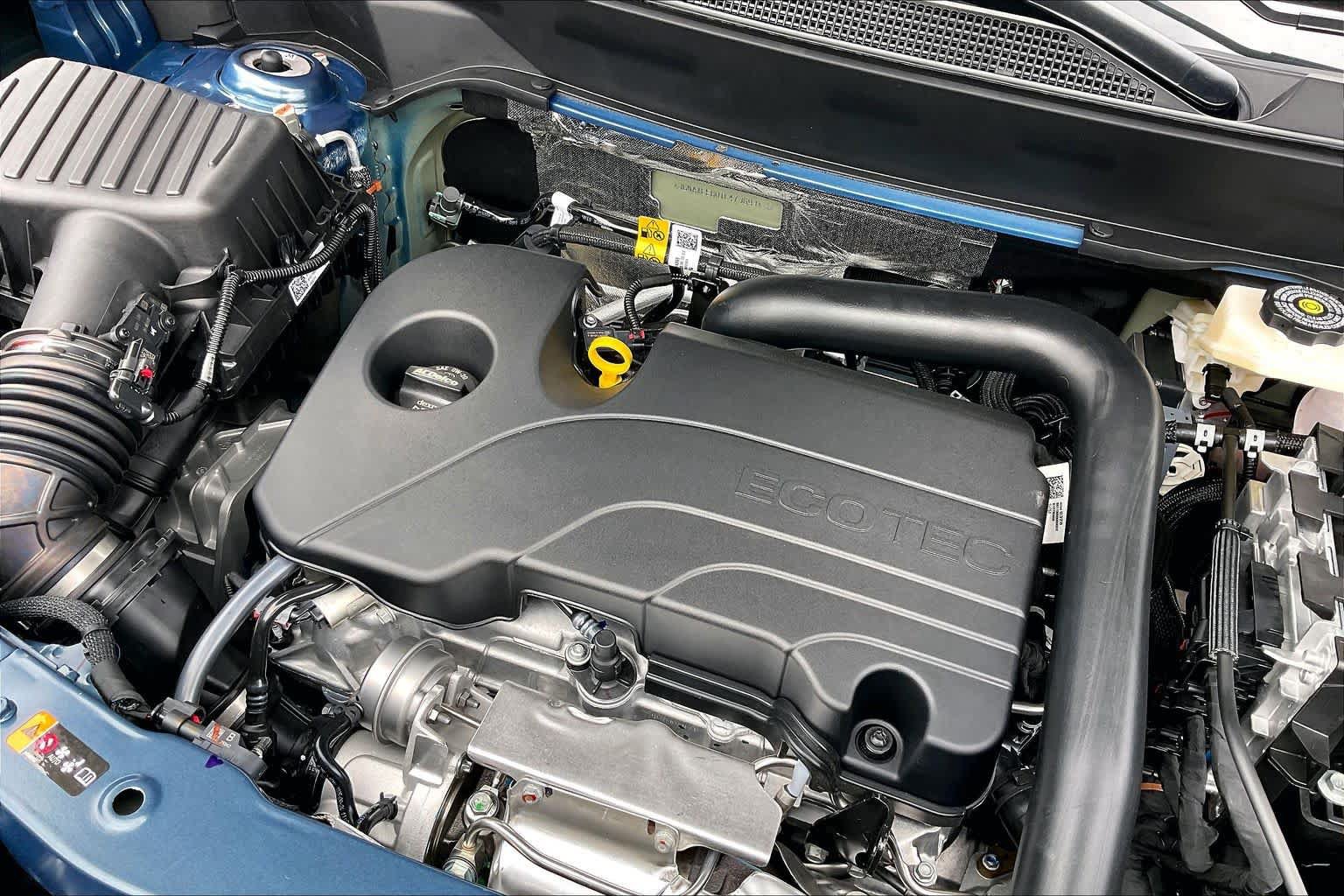 New 2026 Chevrolet Equinox RS w/ LPO, Floor Liner Package FWD image 17