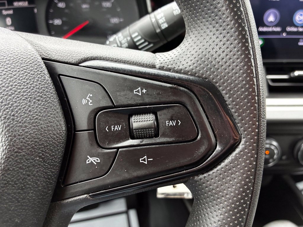 Used 2024 Chevrolet Trax LS w/ LS Convenience Package FWD image 11