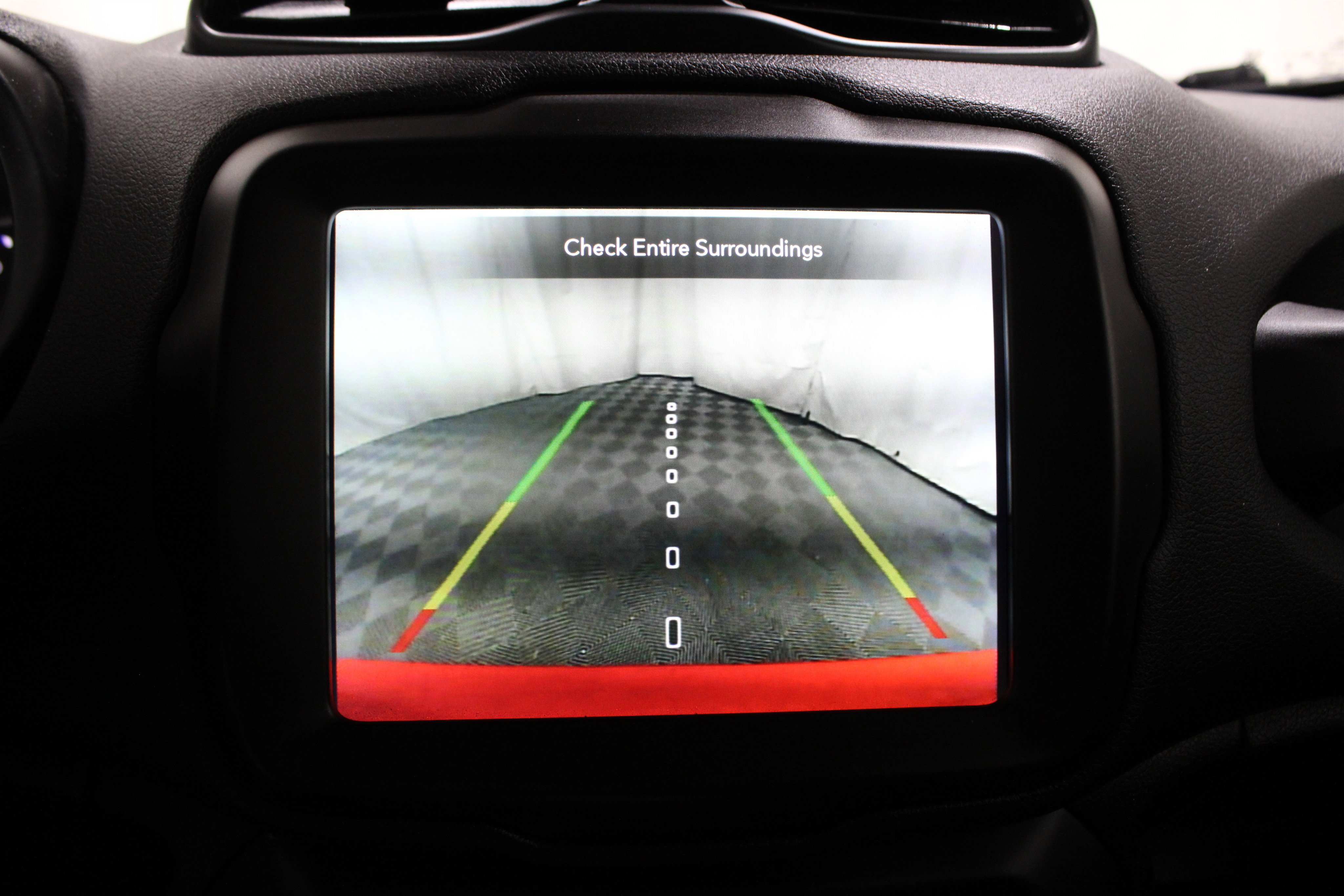 Used 2023 Jeep Renegade Latitude w/ Premium Group image 21