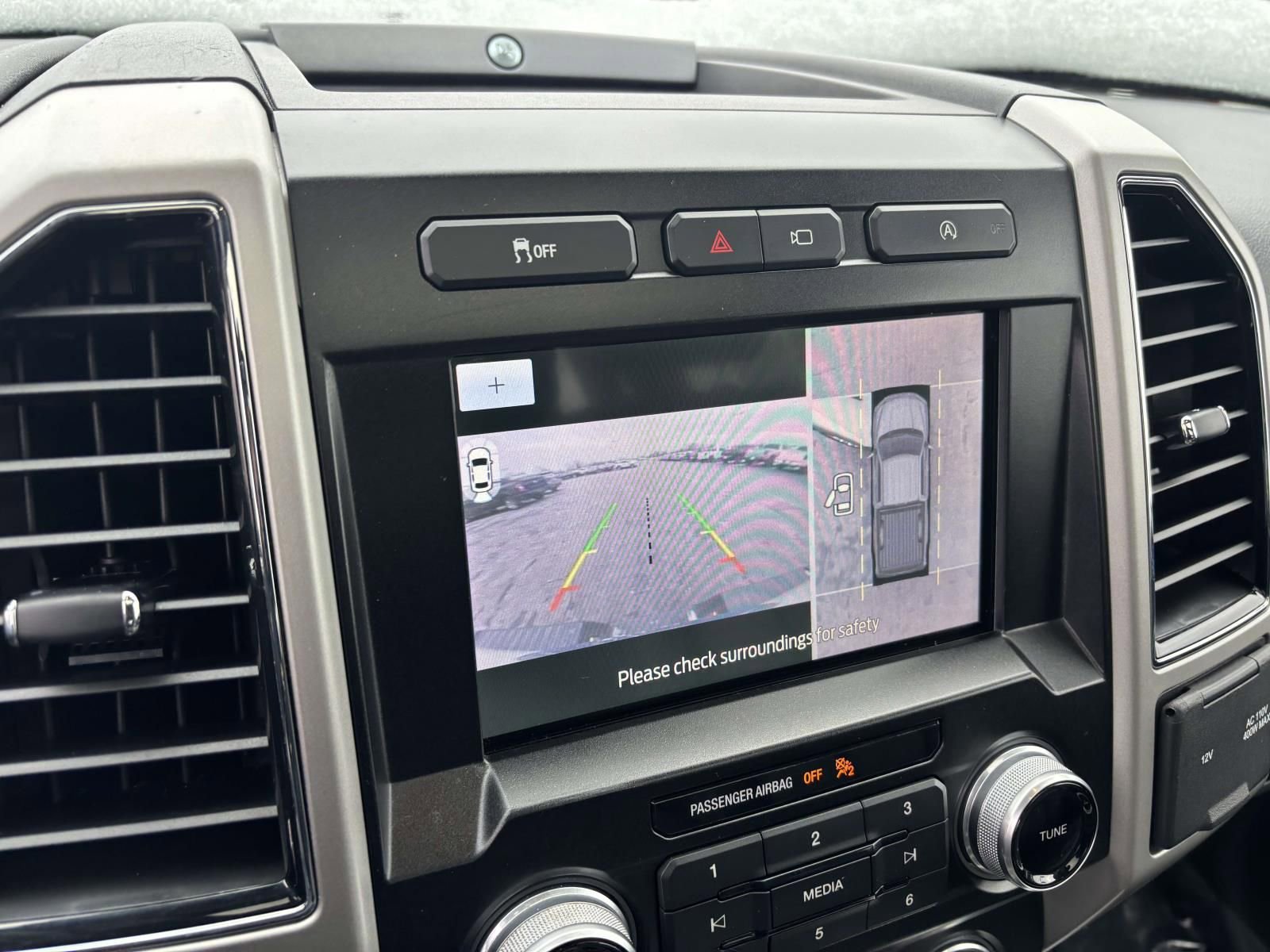 Certified 2020 Ford F150 Lariat w/ Equipment Group 502A Luxury image 22