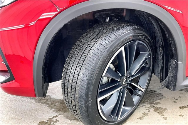 Certified 2024 INFINITI QX55 Essential image 11