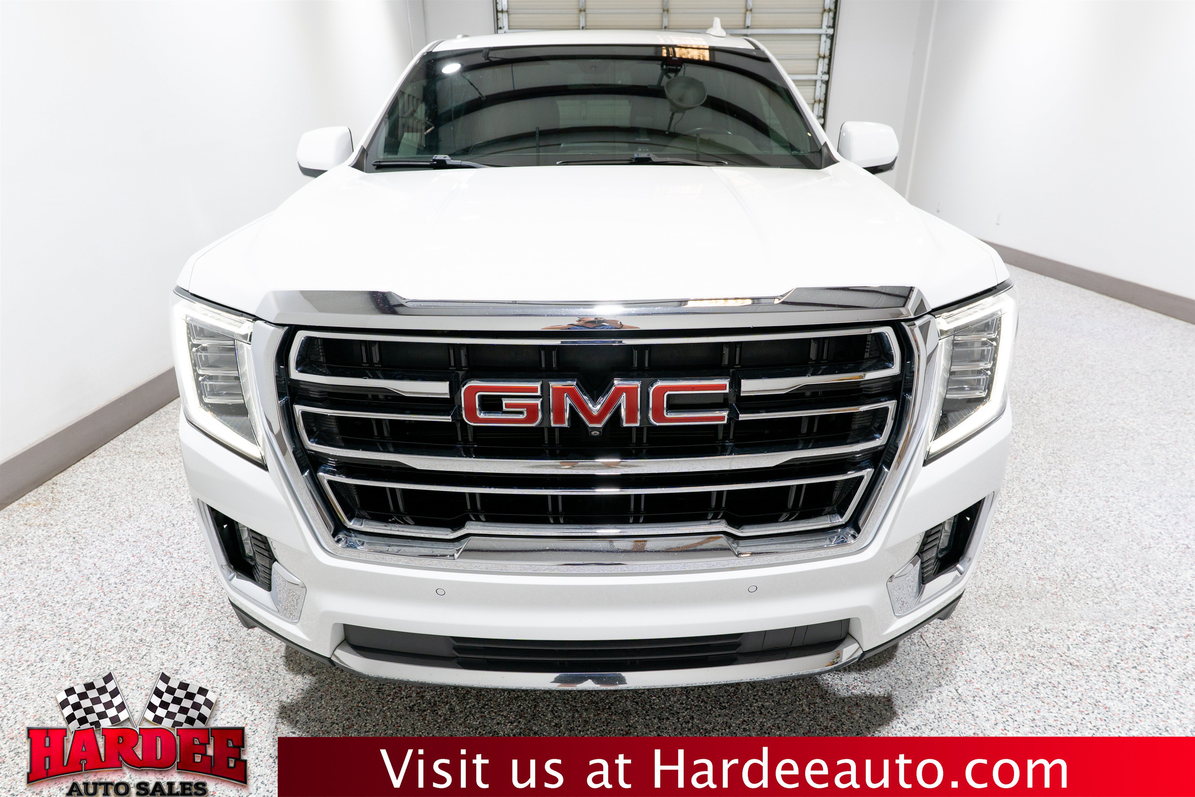 Used 2022 GMC Yukon SLT w/ SLT Premium Package AWD/4WD image 7