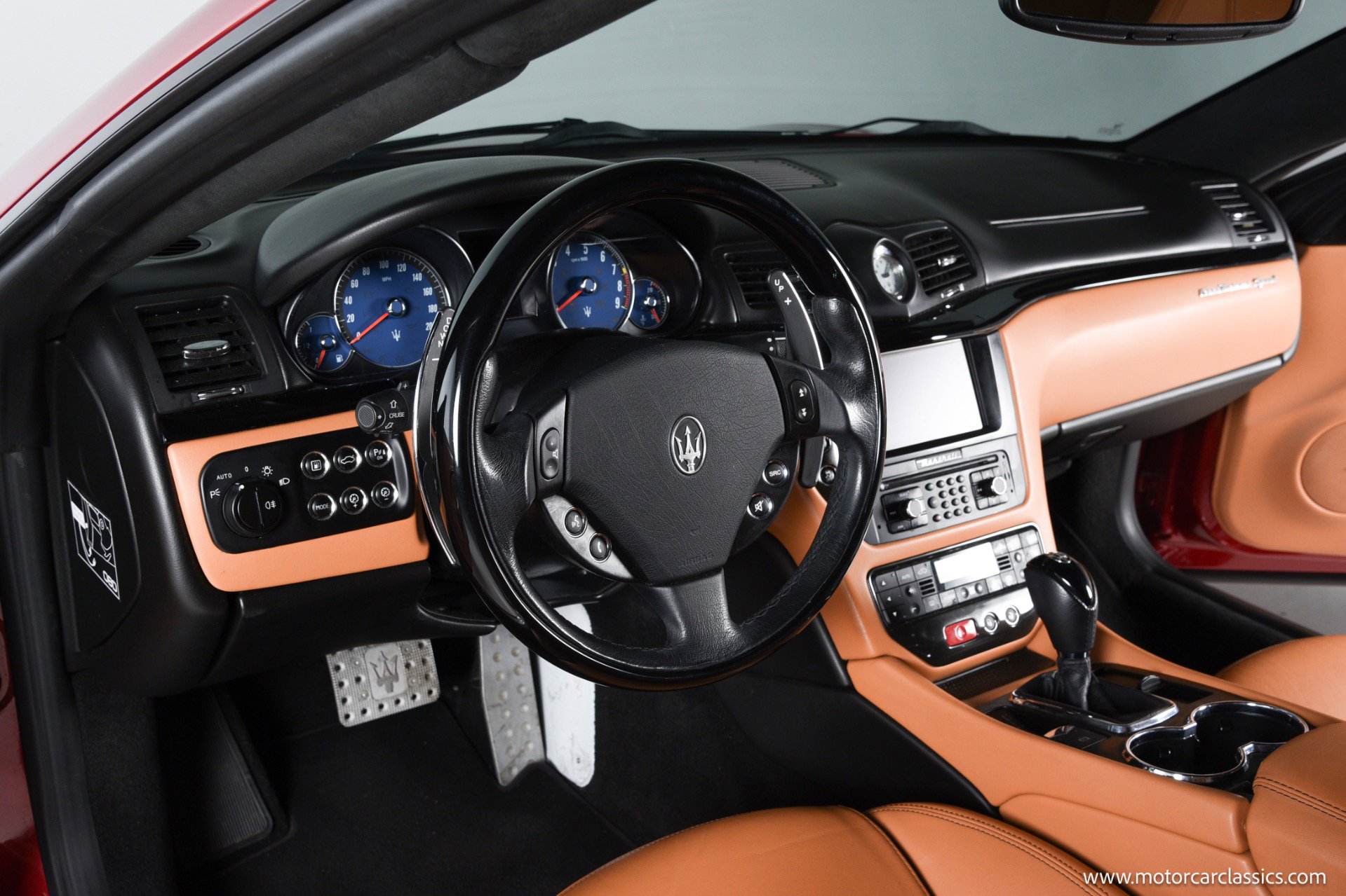 Used 2014 Maserati GranTurismo MC RWD image 21