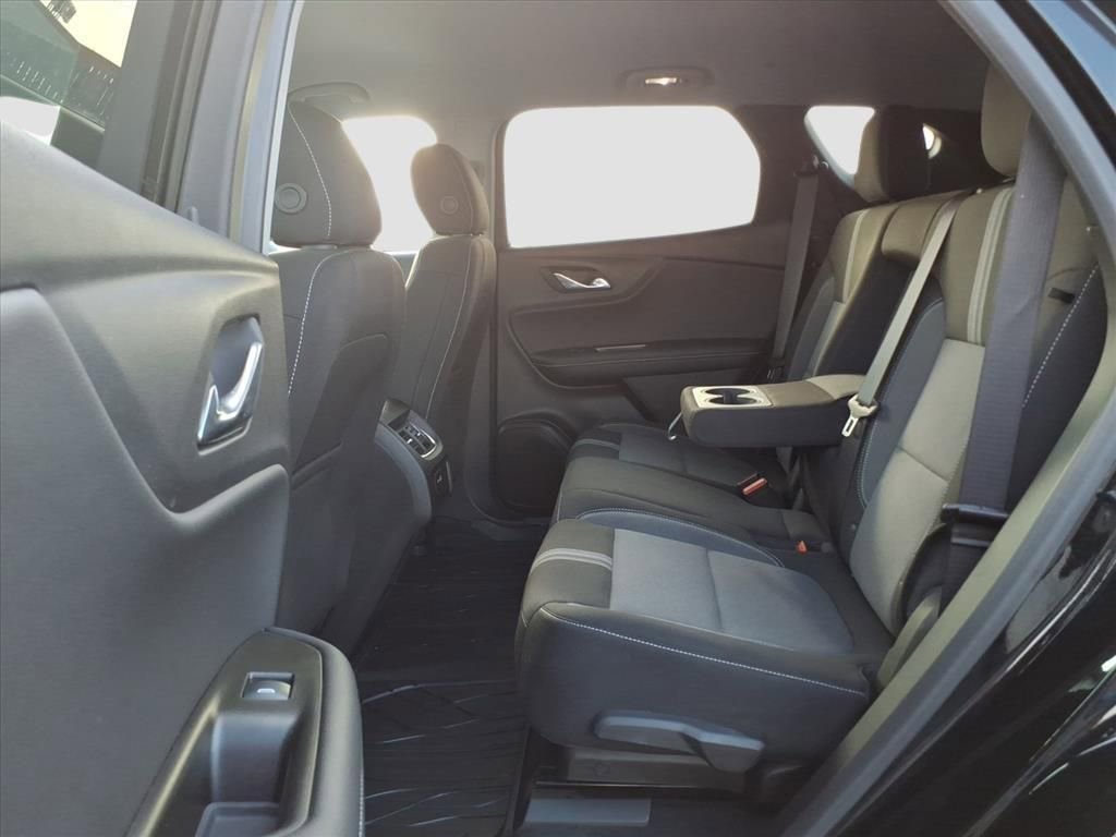 Used 2024 Chevrolet Blazer LT w/ Convenience Package image 15