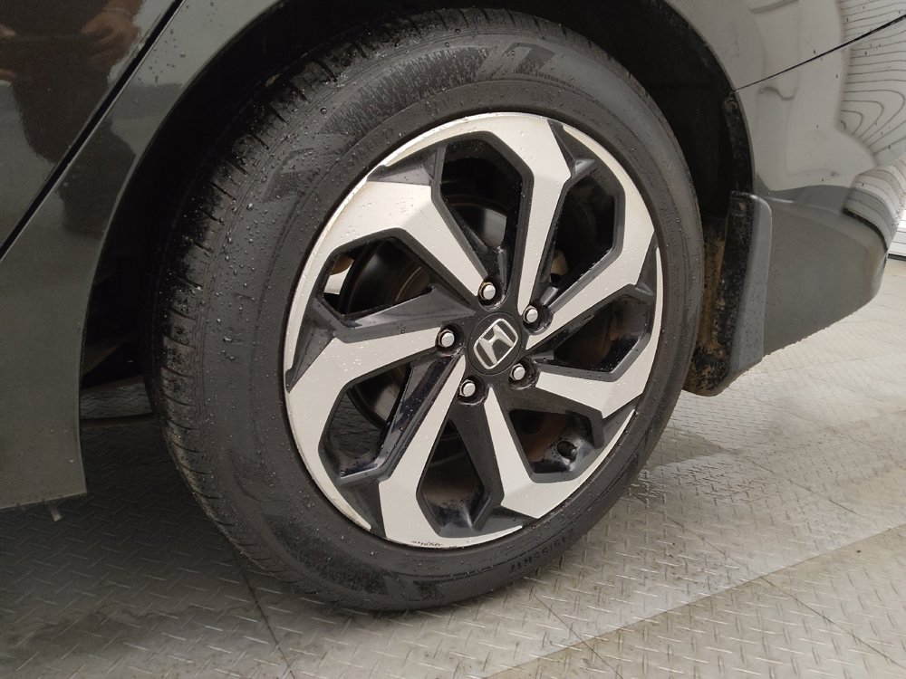 Used 2017 Honda Accord EX image 31