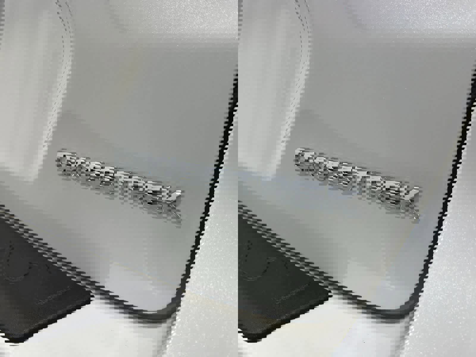 Used 2024 Subaru Crosstrek 2.0i Premium AWD/4WD image 7