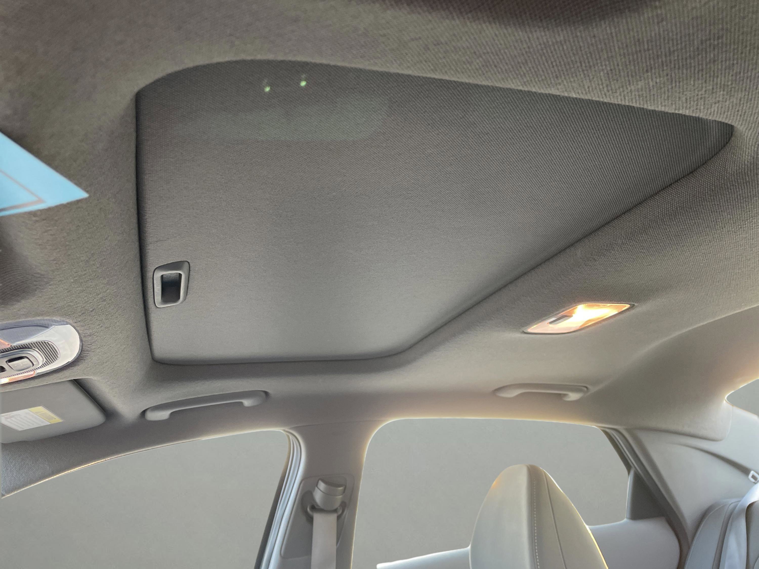 Used 2025 Hyundai Elantra SEL image 11