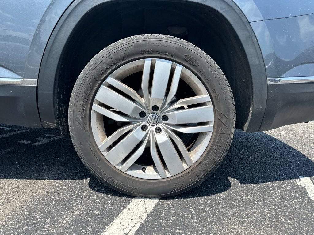Used 2018 Volkswagen Atlas SEL Premium AWD/4WD image 4