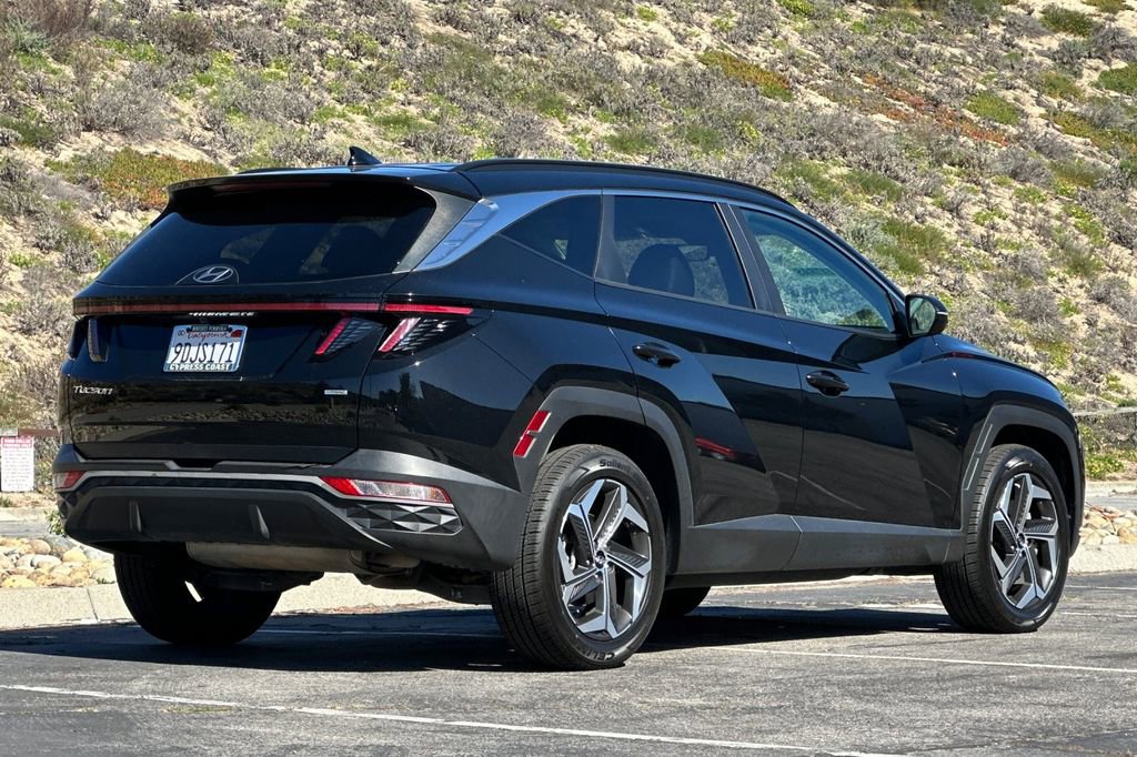 Used 2022 Hyundai Tucson SEL w/ Convenience + Premium Package image 3