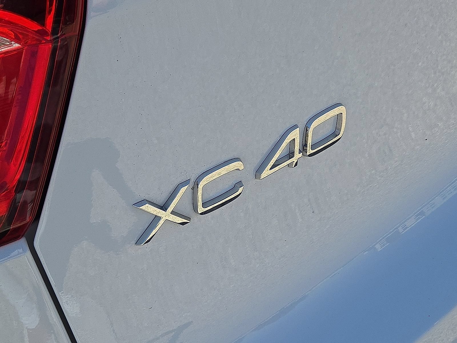 Used 2026 Volvo XC40 B5 Plus AWD/4WD image 12