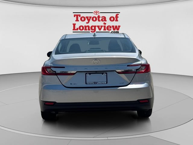 Used 2025 Toyota Camry LE FWD image 5