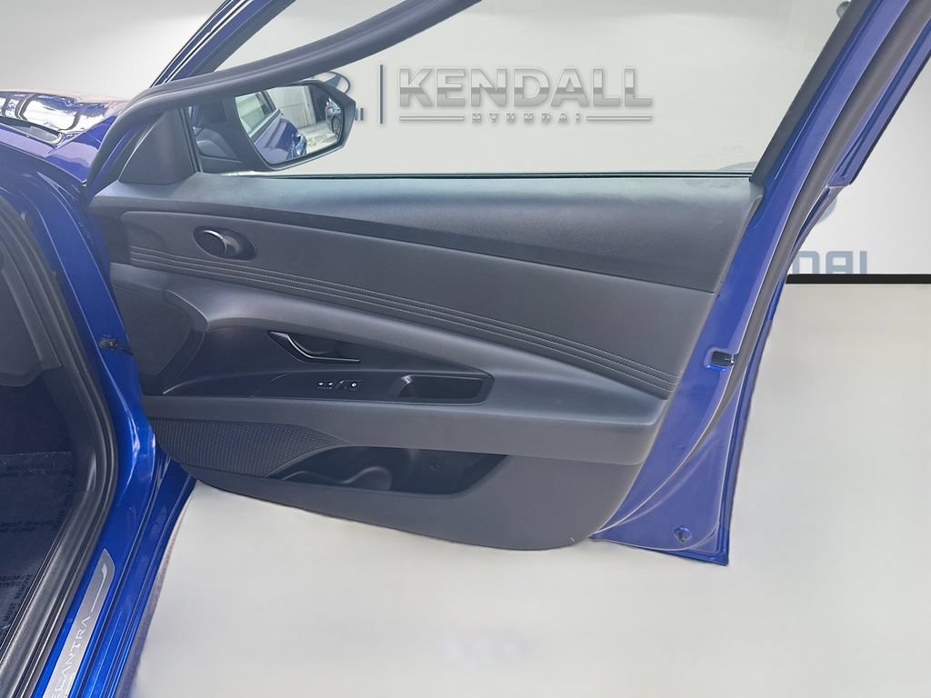 Used 2026 Hyundai Elantra Sport FWD image 30