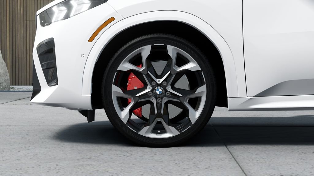 New 2026 BMW X2 xDrive28i AWD/4WD image 7