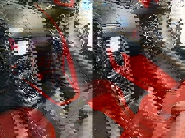 Used 2014 Jaguar F-TYPE Convertible image 13