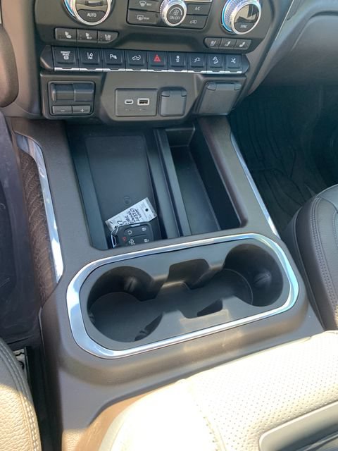 Used 2021 GMC Sierra 3500 Denali w/ Denali Ultimate Package AWD/4WD image 26