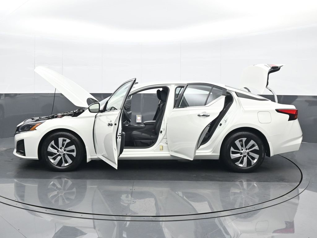 Used 2023 Nissan Altima 2.5 S image 27