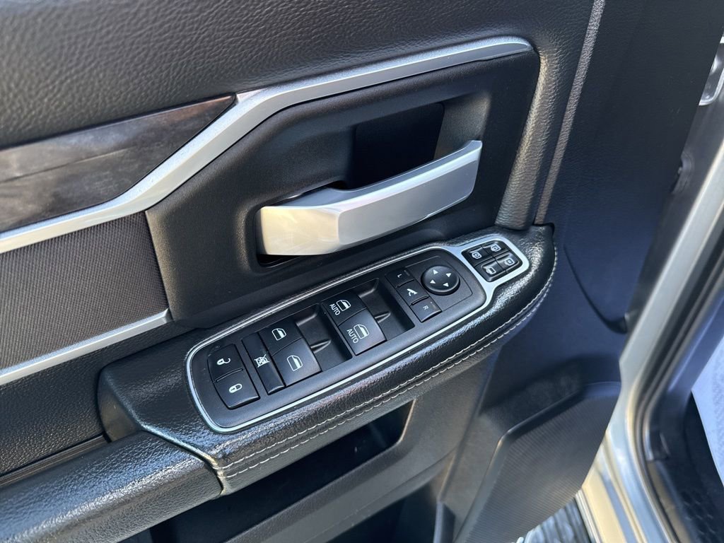 Used 2024 RAM 3500 Big Horn image 21